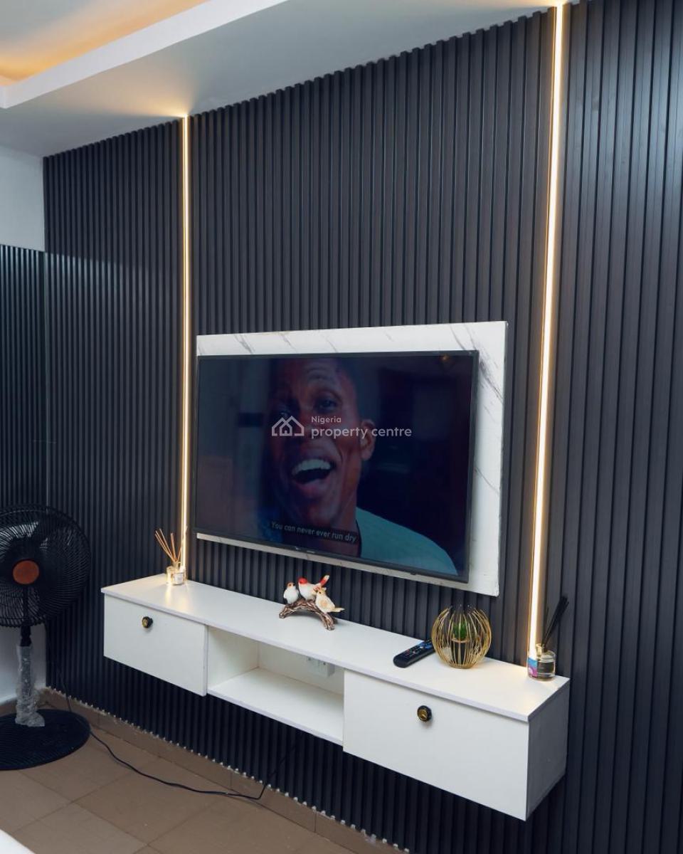 Beautiful Studio Apartment Available, No 4 Ofo Street, Pedro Road, Gbagada Phase 1, Gbagada, Lagos, Self Contain (single Rooms) Short Let