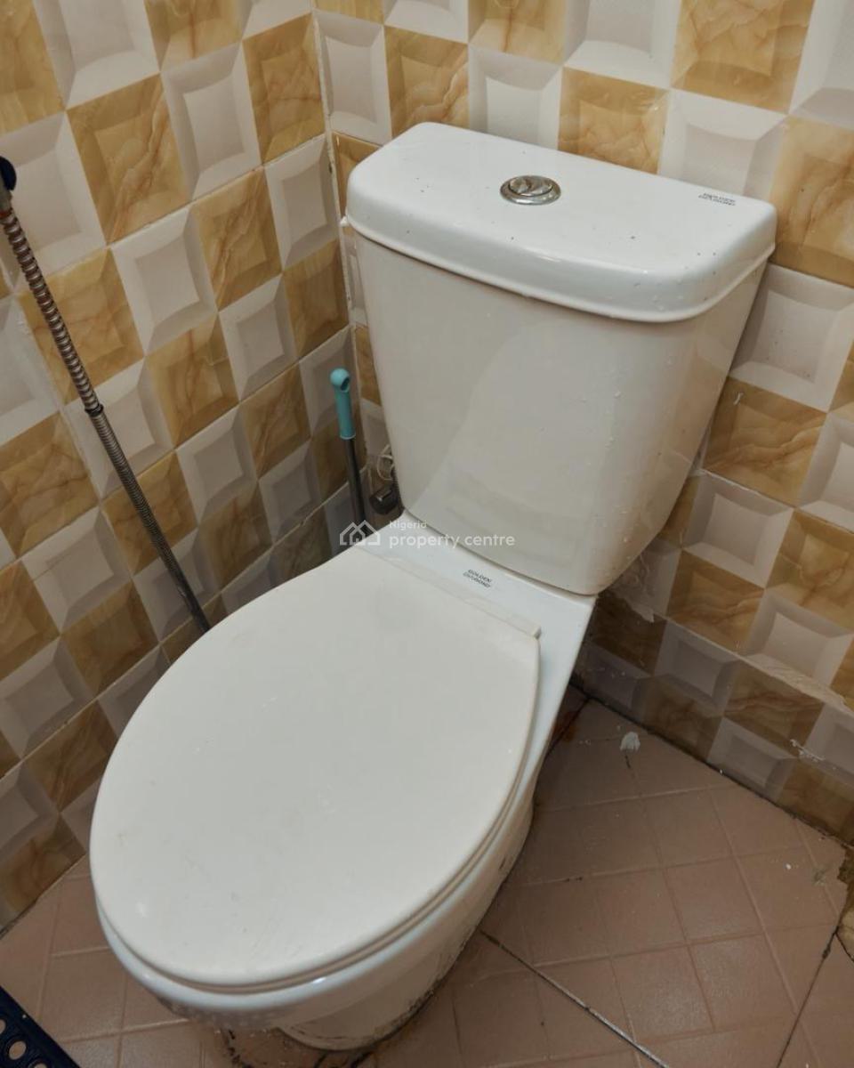 Beautiful Studio Apartment Available, No 4 Ofo Street, Pedro Road, Gbagada Phase 1, Gbagada, Lagos, Self Contain (single Rooms) Short Let