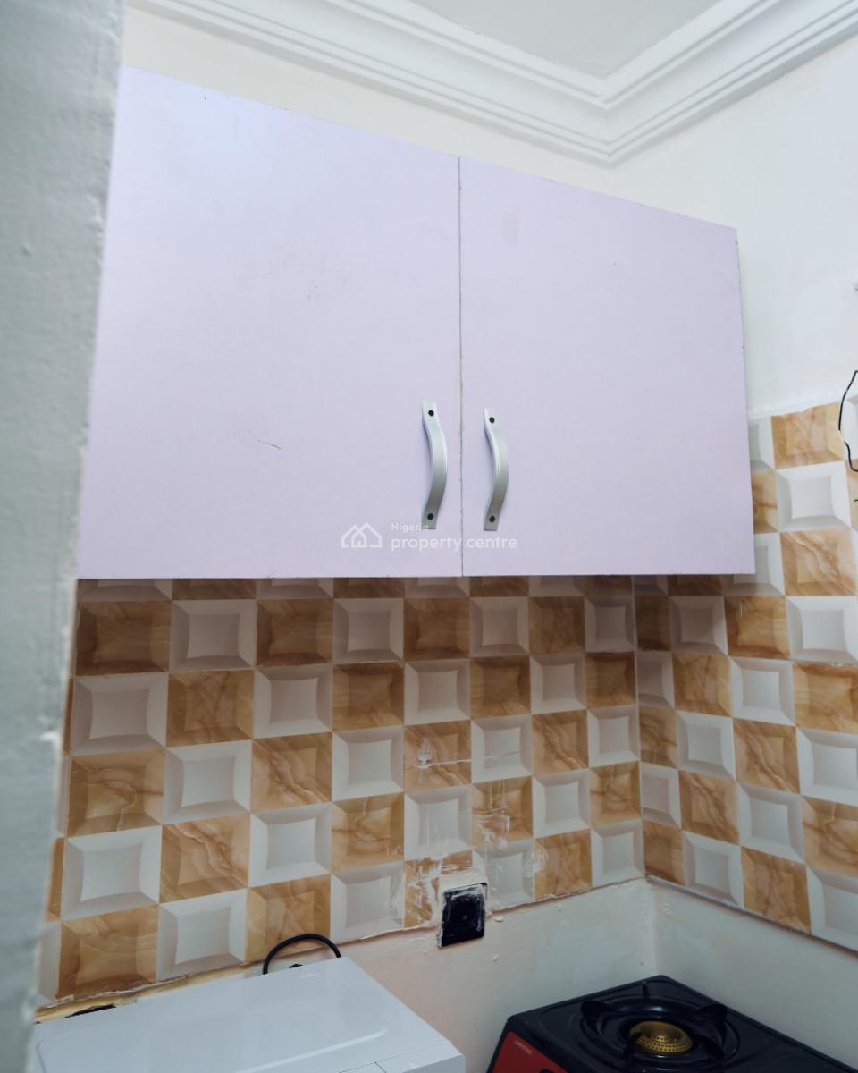 Beautiful Studio Apartment Available, No 4 Ofo Street, Pedro Road, Gbagada Phase 1, Gbagada, Lagos, Self Contain (single Rooms) Short Let