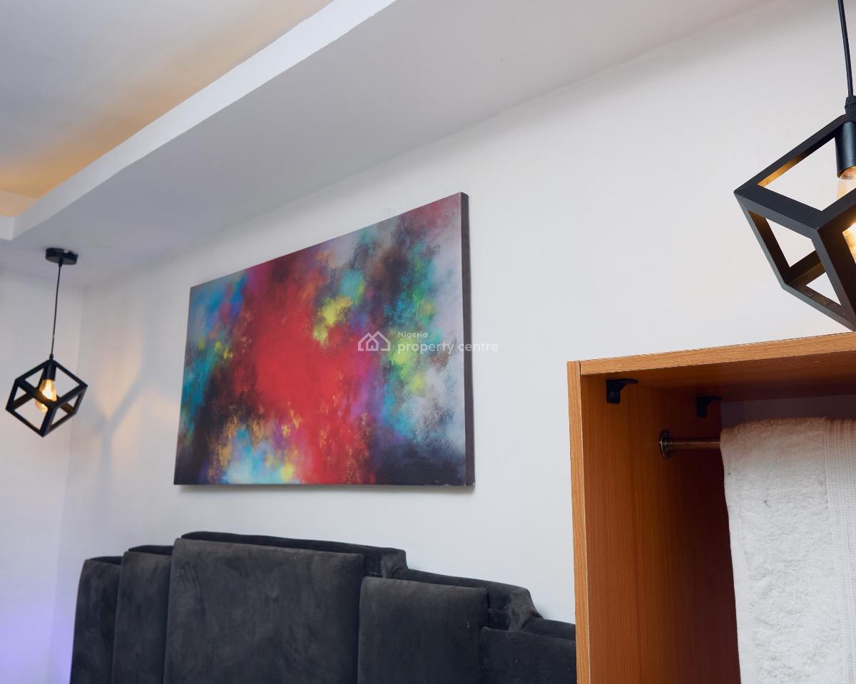 Beautiful Studio Apartment Available, No 4 Ofo Street, Pedro Road, Gbagada Phase 1, Gbagada, Lagos, Self Contain (single Rooms) Short Let