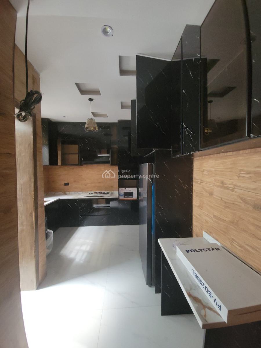 3 Bedroom Flat, Lekki Phase 1, Lekki, Lagos, Flat / Apartment for Sale