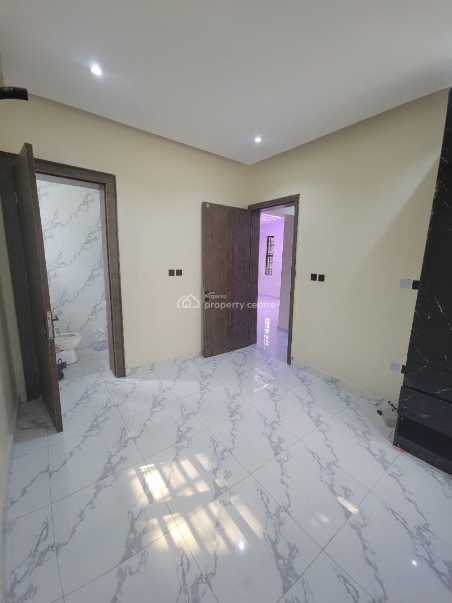 3 Bedroom Flat, Lekki Phase 1, Lekki, Lagos, Flat / Apartment for Sale
