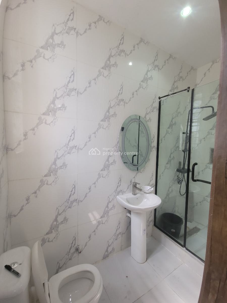 3 Bedroom Flat, Lekki Phase 1, Lekki, Lagos, Flat / Apartment for Sale