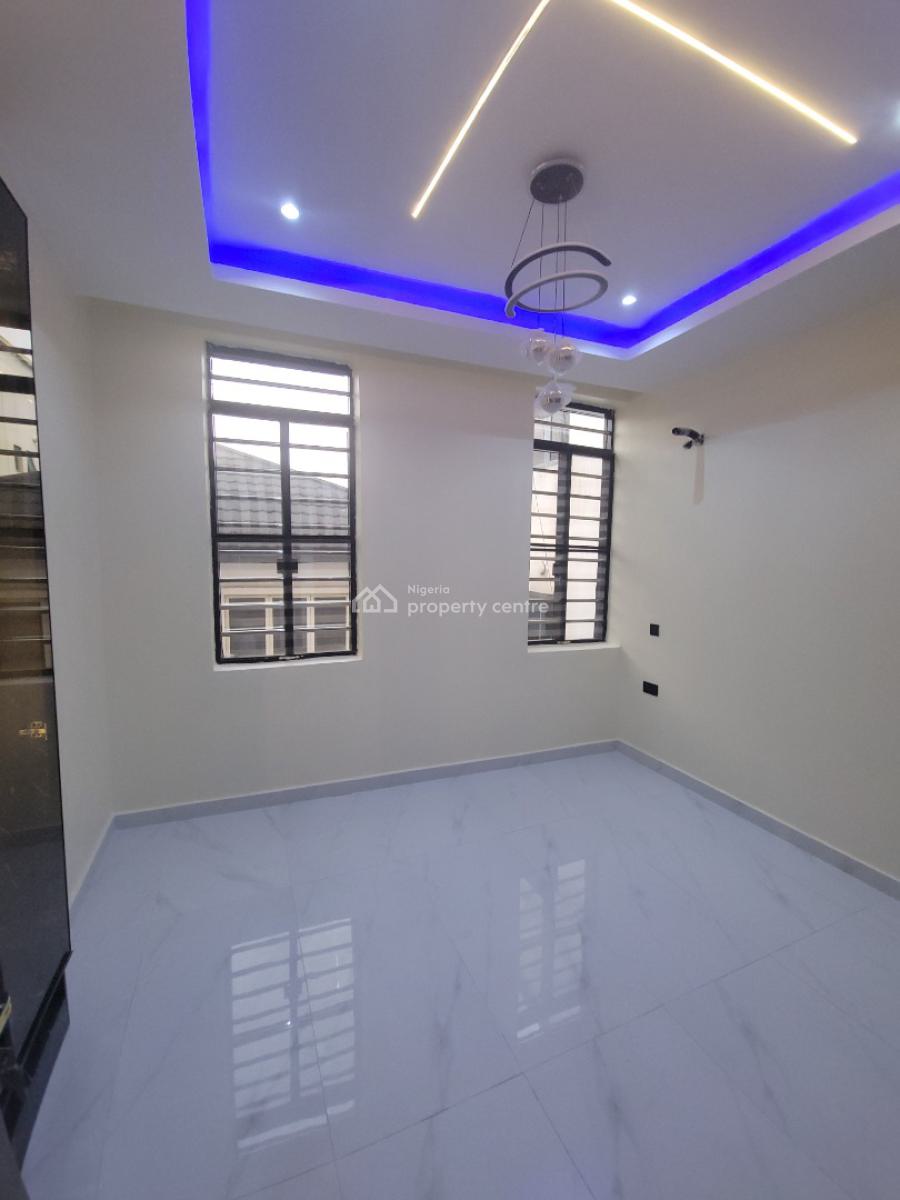 3 Bedroom Flat, Lekki Phase 1, Lekki, Lagos, Flat / Apartment for Sale