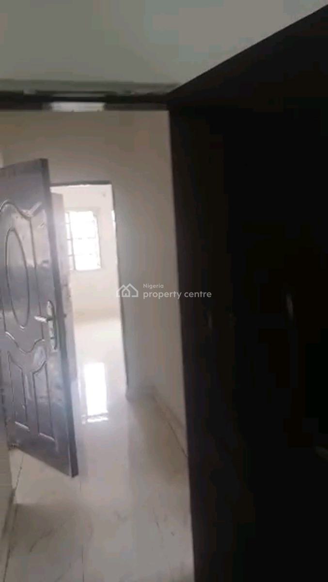 Luxury 3-bedroom Flat Upstairs, Alapere, Ketu, Lagos, Flat / Apartment for Rent