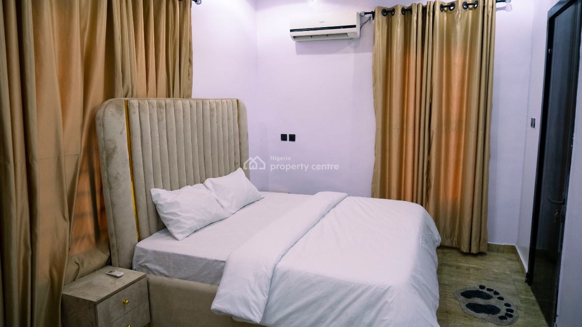 Lovely 2 Bedroom Apartment in a Serene and Prime Location, Ikate, Lekki, Lagos, Flat / Apartment Short Let