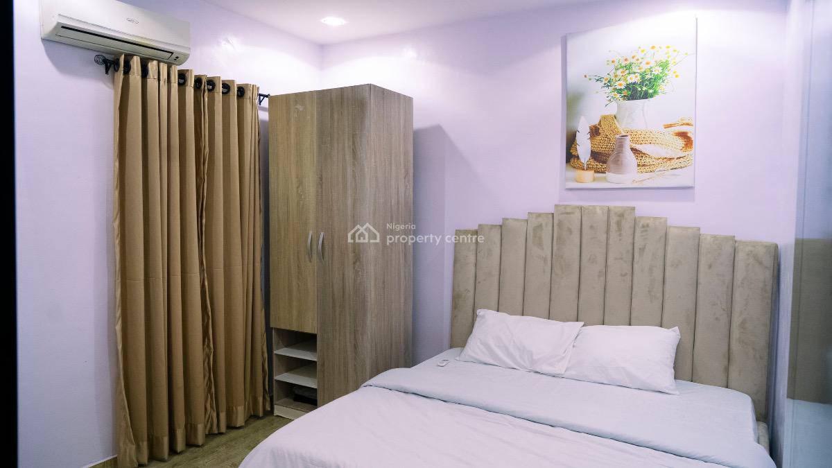 Lovely 2 Bedroom Apartment in a Serene and Prime Location, Ikate, Lekki, Lagos, Flat / Apartment Short Let