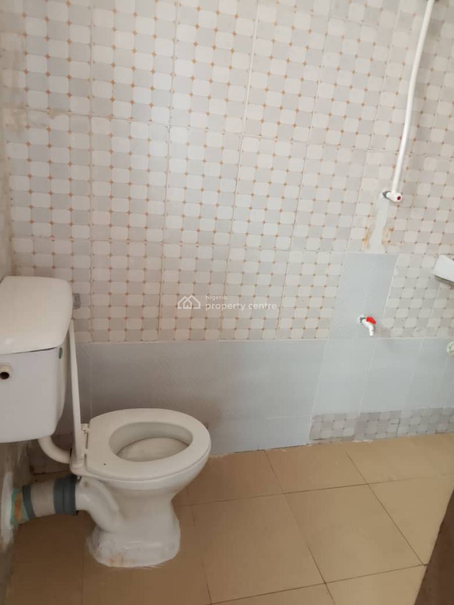 2 Bedrooms Flat, Olowora, Magodo, Lagos, House for Rent