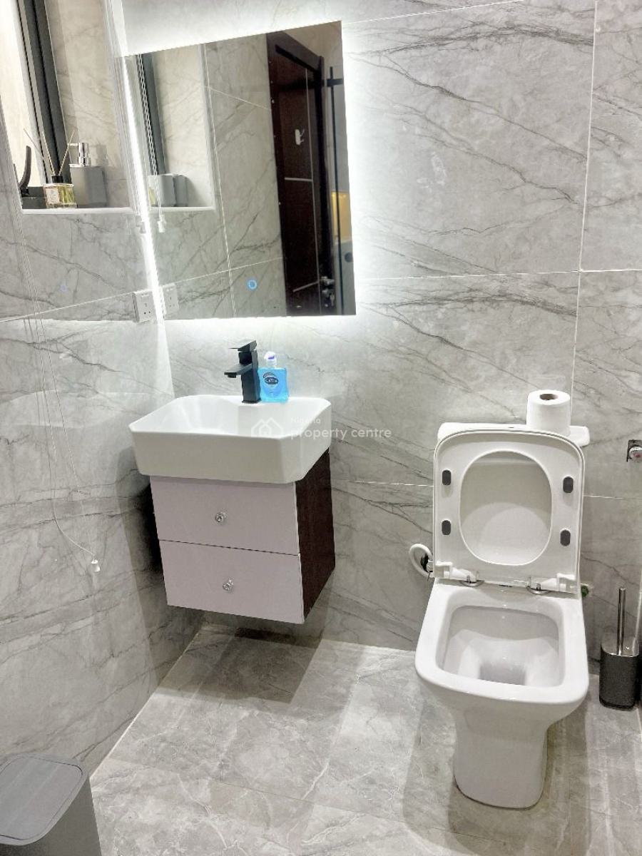 Sharp/beautiful Two Bedroom Luxury Apartment, Elf, Lekki, Lagos, Flat / Apartment Short Let