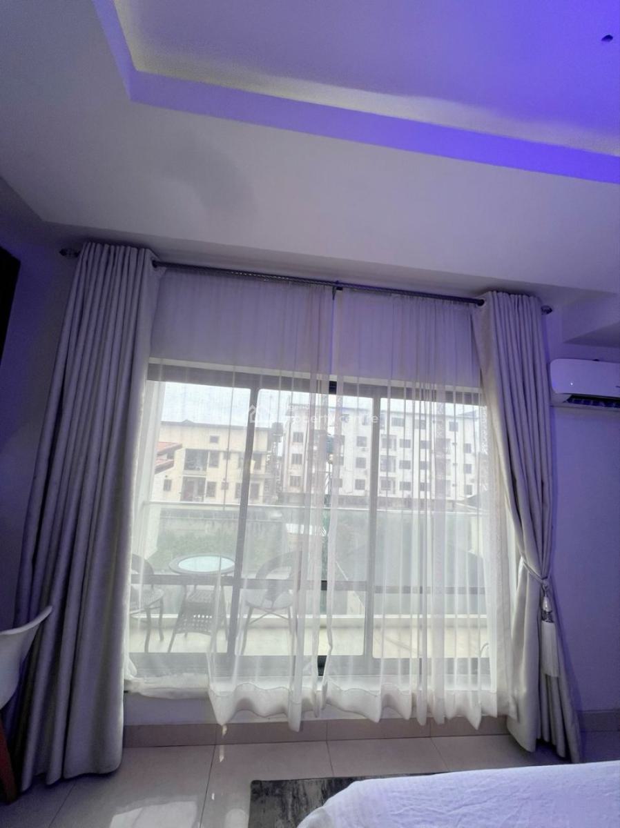 Fully Furnished & Serviced 2 Bedroom Apartment, Lekki Phase 1, Lekki, Lagos, Flat / Apartment for Rent