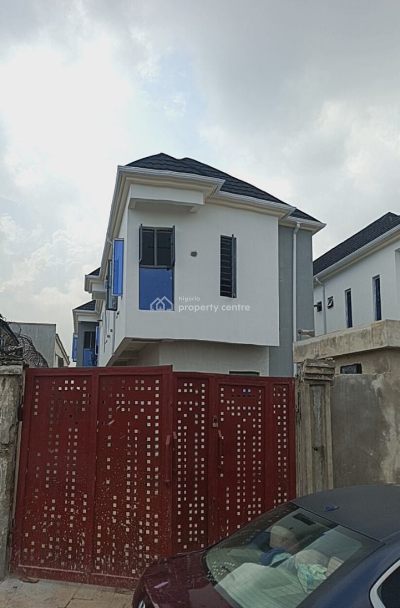 2 Bedroom Duplex, Omole Phase 2, Ikeja, Lagos, Detached Duplex for Sale