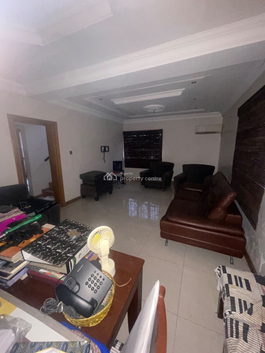 4bedroom Terrace Duplex Corner Piece, Acadia Mews Estate, Osapa, Lekki, Lagos, Terraced Duplex for Sale