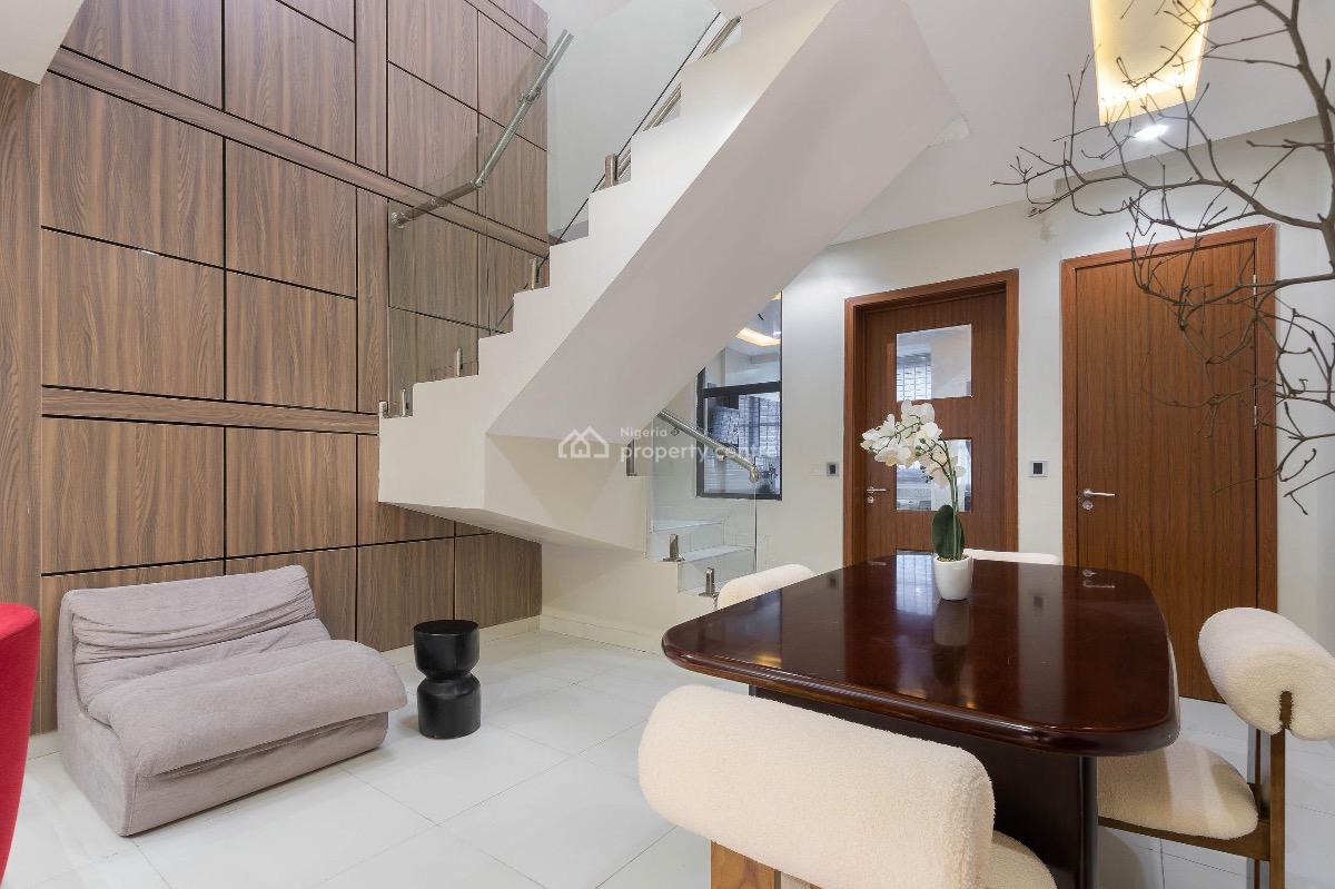 Stunning Two Bedroom Maisonette with Top Notch Features, Lekki Phase 1, Lekki, Lagos, Flat / Apartment Short Let