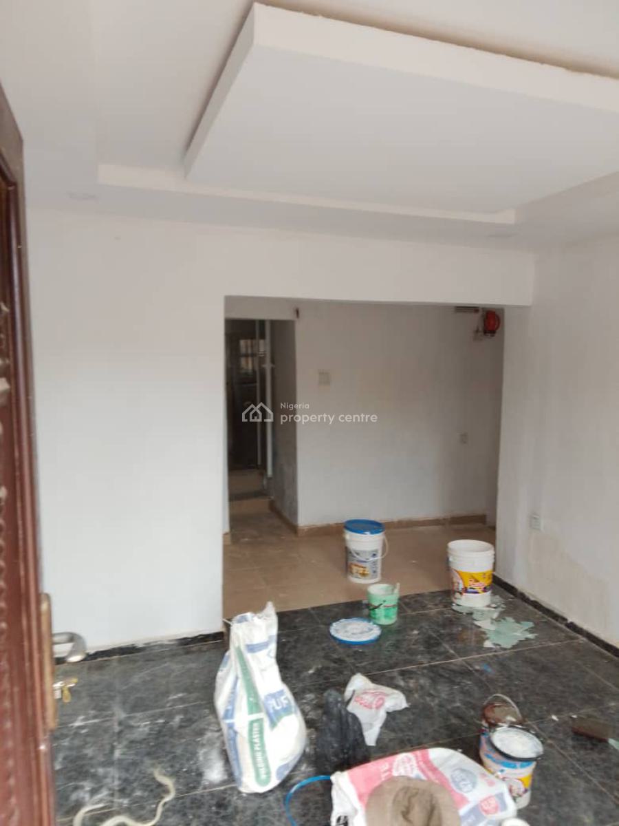 2 Bedroom Flat, 2 Toilets Downstairs, Olowora, Olowora, Magodo, Lagos, Flat / Apartment for Rent