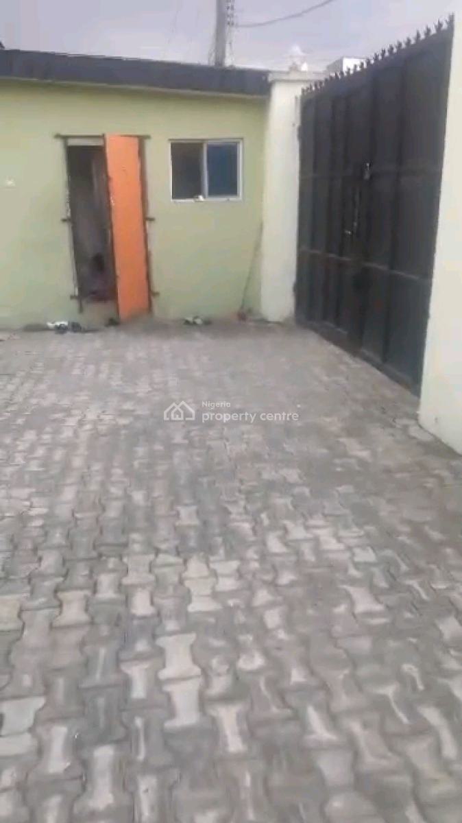 Decent 3 Bedrooms Ground Flat *office Space* All Rooms Ensuite, Corona Axis, Anthony, Maryland, Lagos, Office Space for Rent