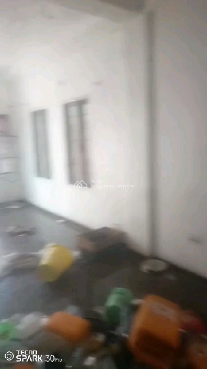 Two Bedroom Flat at Adekunle Yaba., Adekunle, Yaba, Lagos, Flat / Apartment for Rent