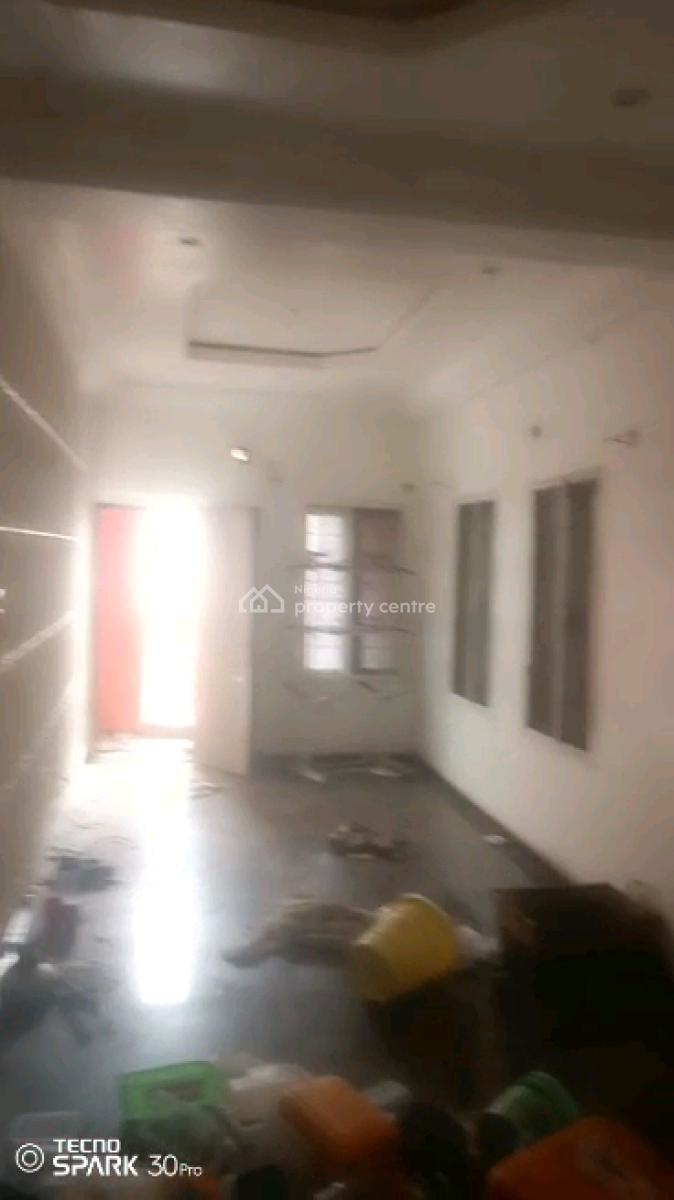 Two Bedroom Flat at Adekunle Yaba., Adekunle, Yaba, Lagos, Flat / Apartment for Rent