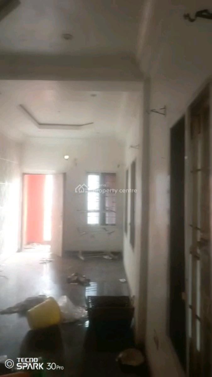 Two Bedroom Flat at Adekunle Yaba., Adekunle, Yaba, Lagos, Flat / Apartment for Rent