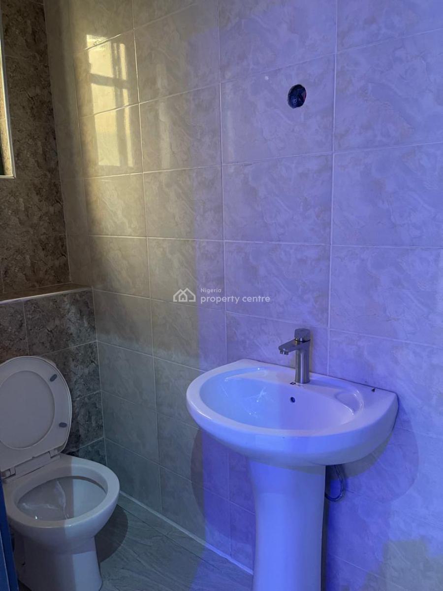 3 Bedroom Flat Apartment First Floor, Sangotedo, Ajah, Lagos, Flat / Apartment for Rent