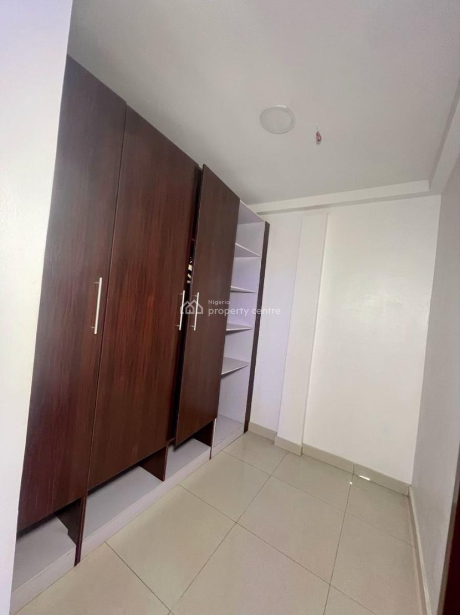 Fully Furnished & Serviced Luxury 2bedrooms Apartment Facing Expresswa, Lekki, Lekki, Lagos, Flat / Apartment for Rent