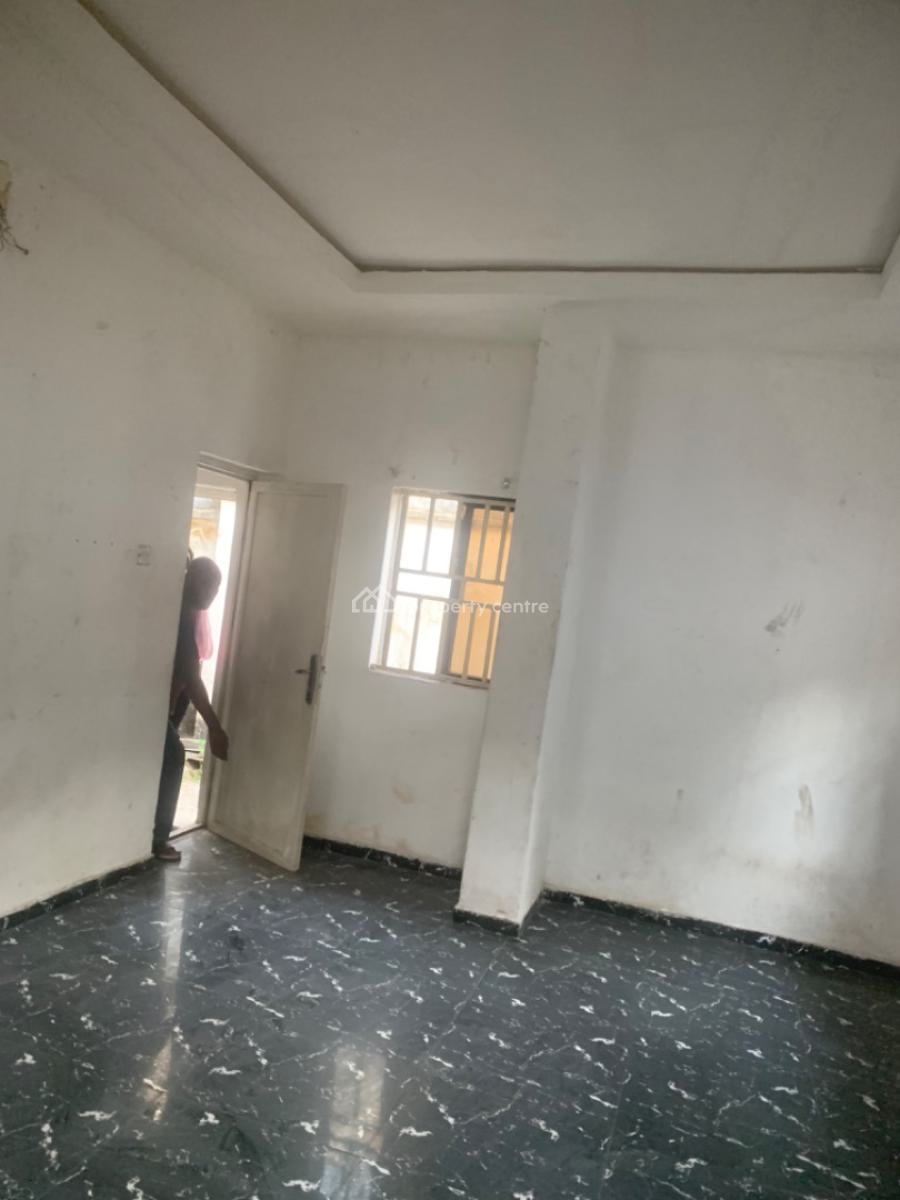 Sharp 1-bedroom Apartment, 2nd Avenue, Gwarinpa, Abuja, Mini Flat (room and Parlour) for Rent