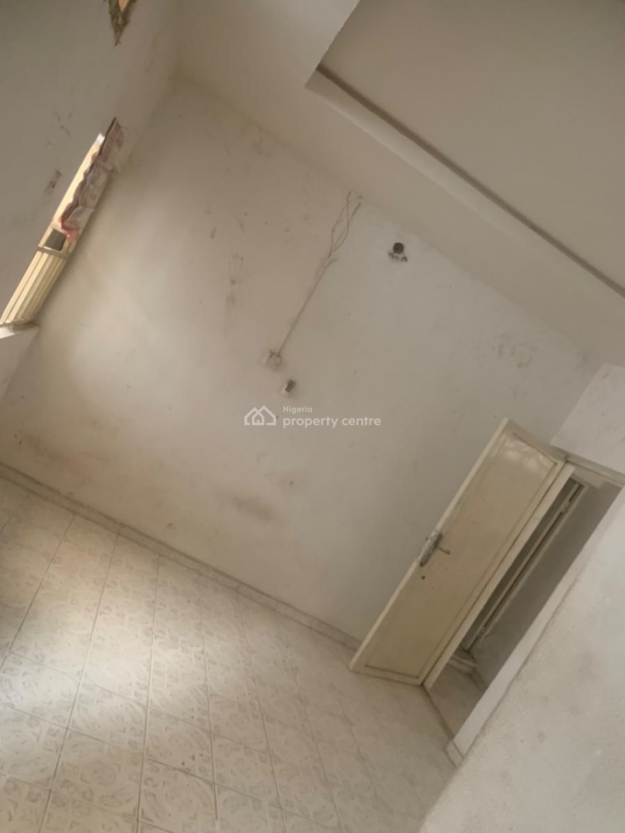 Sharp 1-bedroom Apartment, 2nd Avenue, Gwarinpa, Abuja, Mini Flat (room and Parlour) for Rent