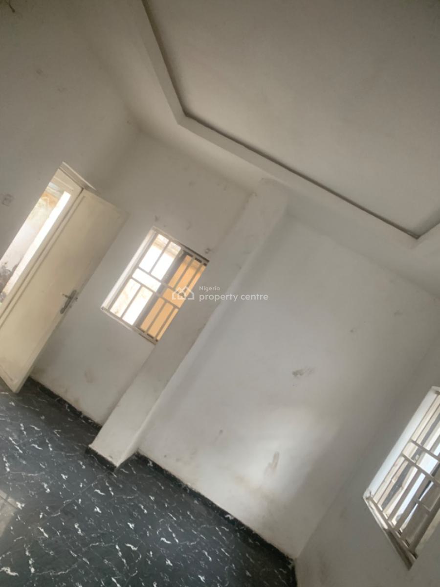 Sharp 1-bedroom Apartment, 2nd Avenue, Gwarinpa, Abuja, Mini Flat (room and Parlour) for Rent