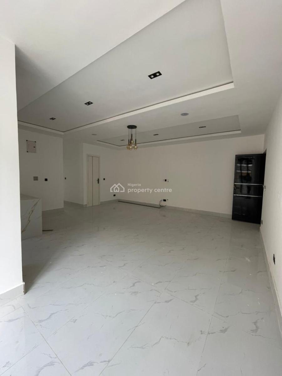 Luxury 2 Bedroom Apartment, Lekki Phase1, Lekki, Lagos, Flat / Apartment for Sale