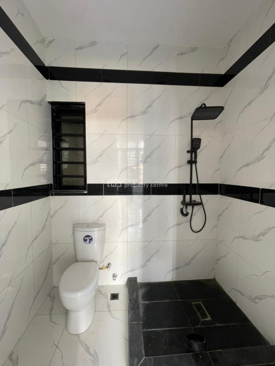 Luxury 2 Bedroom Apartment, Lekki Phase1, Lekki, Lagos, Flat / Apartment for Sale