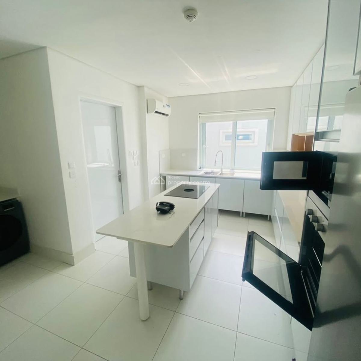 3 Bedroom Fully Furnished Apartment with Bq, Banana Island, Ikoyi, Lagos, Detached Duplex for Rent