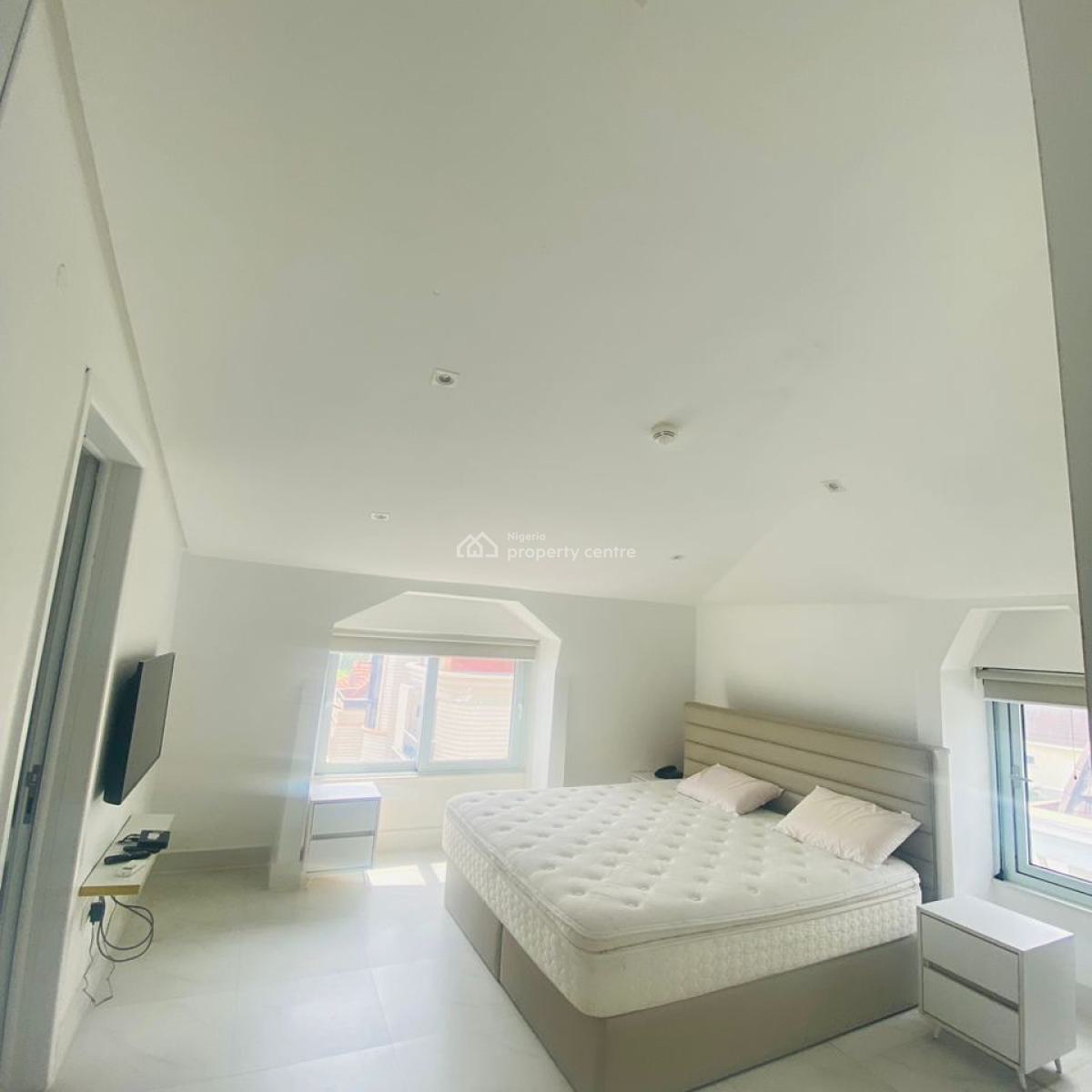 3 Bedroom Fully Furnished Apartment with Bq, Banana Island, Ikoyi, Lagos, Detached Duplex for Rent