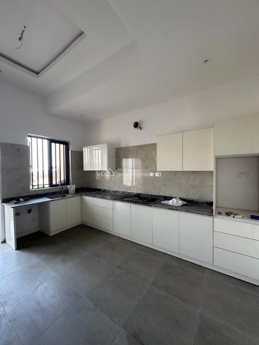 2, Lekki Phase 1, Lekki, Lagos, Flat / Apartment for Rent
