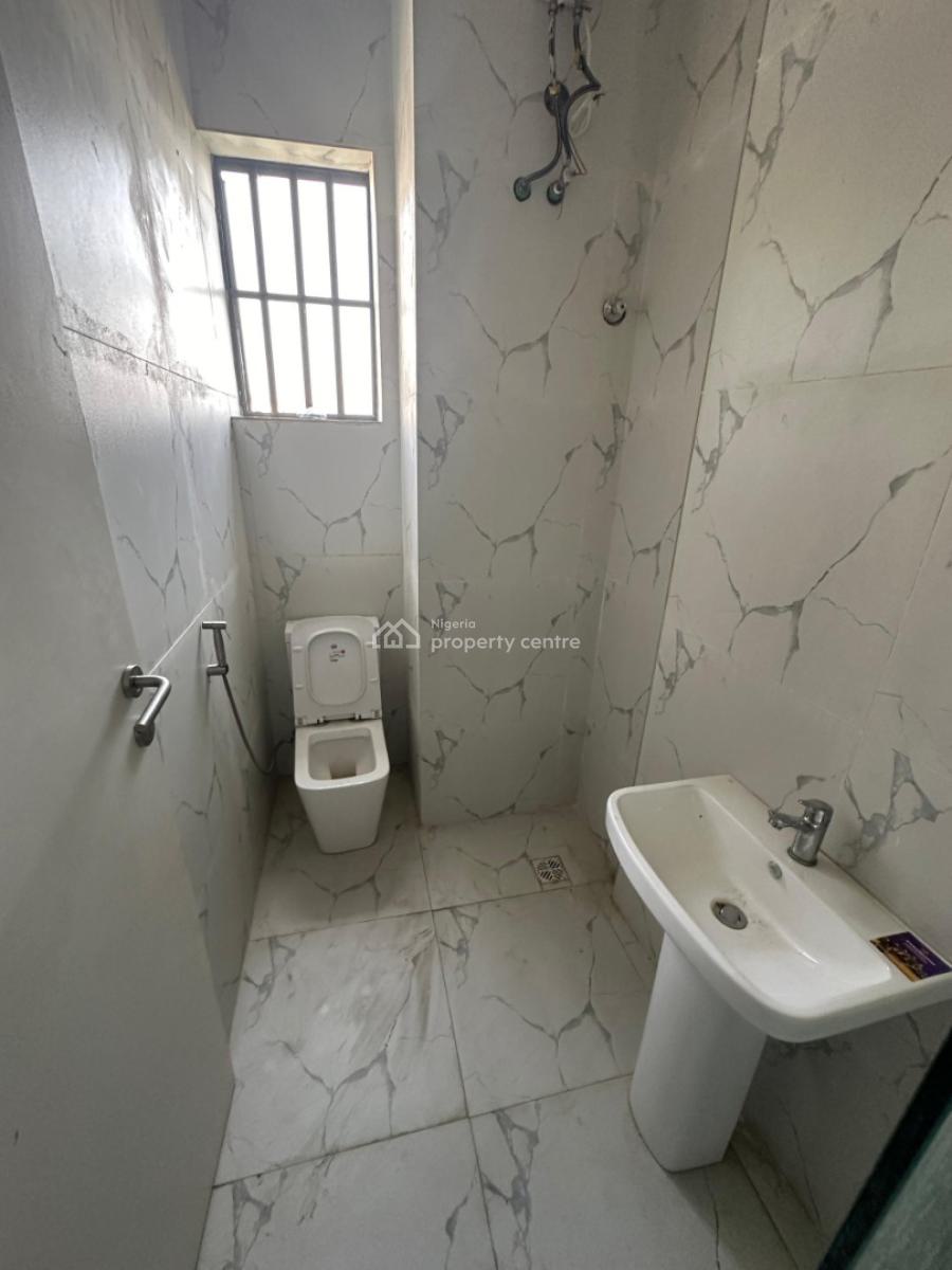 2, Lekki Phase 1, Lekki, Lagos, Flat / Apartment for Rent