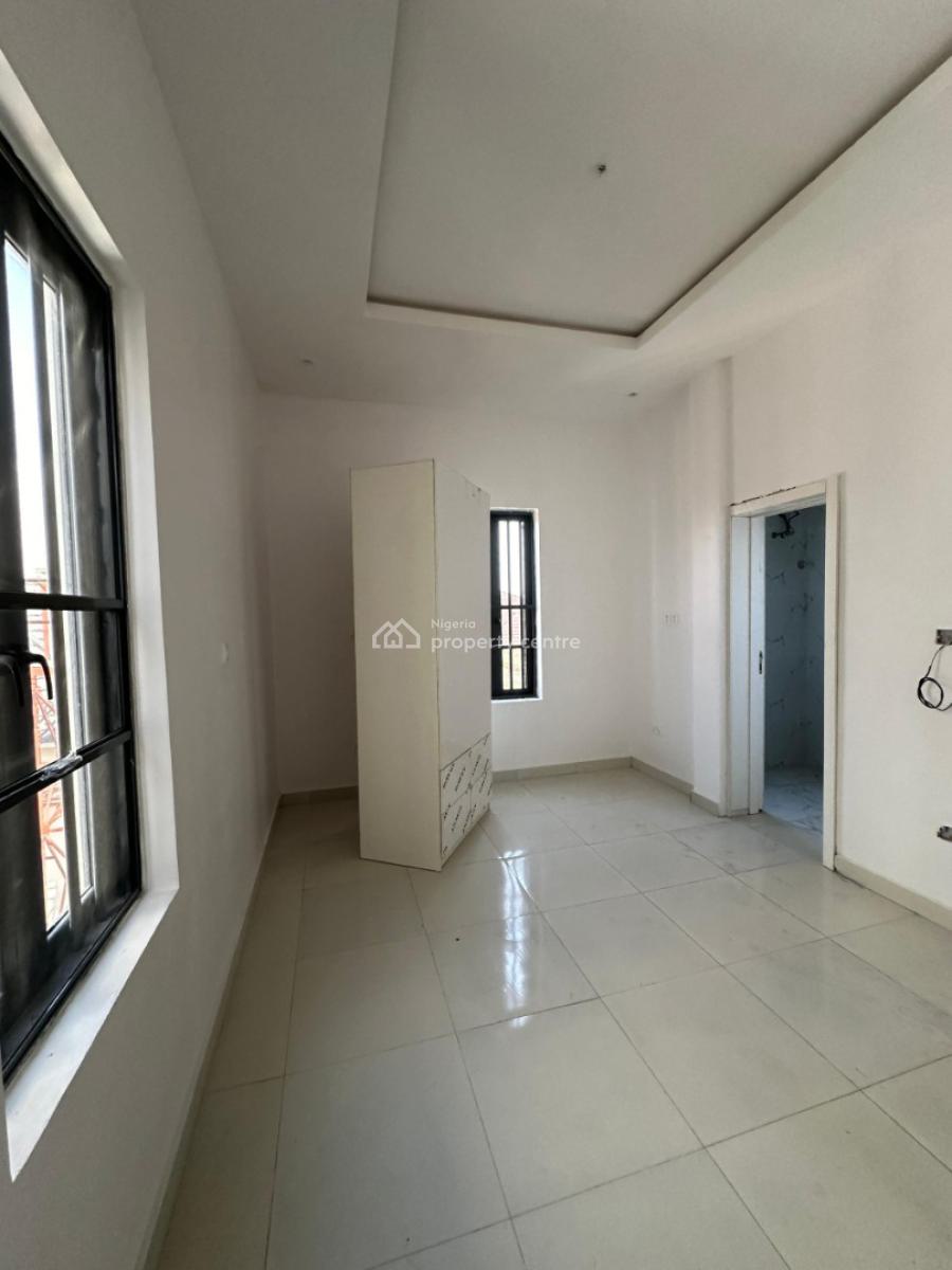 2, Lekki Phase 1, Lekki, Lagos, Flat / Apartment for Rent