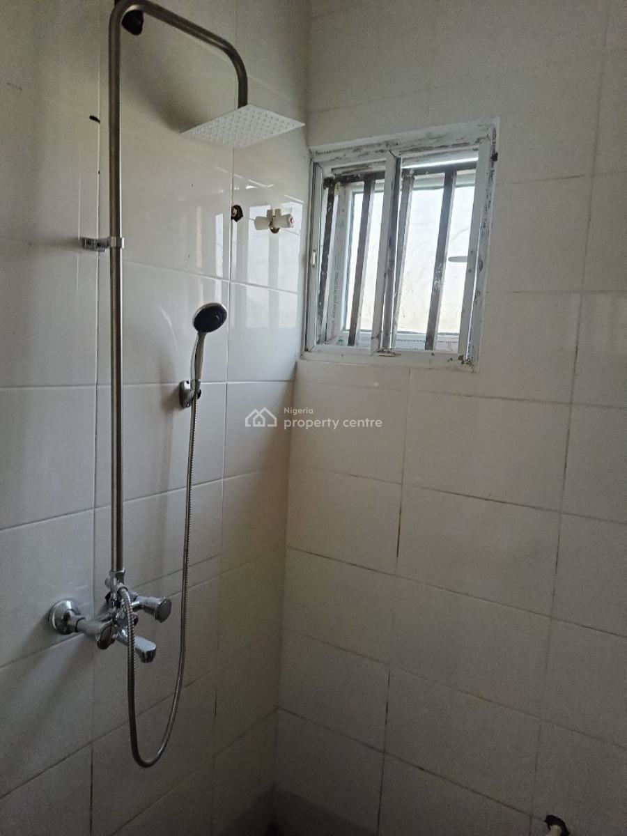 Spacious 1 Bedroom Apartment, Guidna Opposite Nysc Junction Off Kubwa Express Way, Kubwa, Abuja, Flat / Apartment for Rent