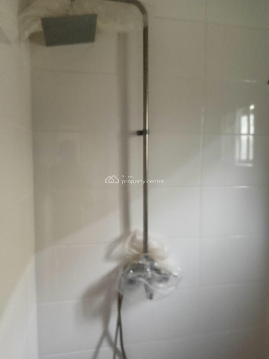 Spacious 2 Bedroom Apartment with 3 Toilets in Kubwa, Guidna Opposite Nysc Junction Off Kubwa Express Way, Kubwa, Abuja, Flat / Apartment for Rent