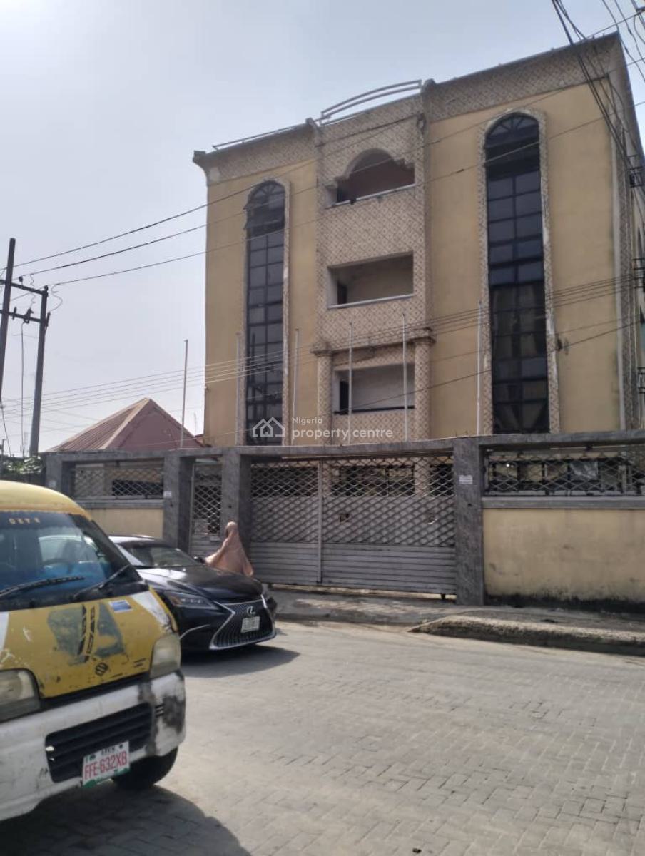 40 Rooms Hotel in a Very Prime Location, Adetola, Aguda, Surulere, Lagos, Hotel / Guest House for Sale