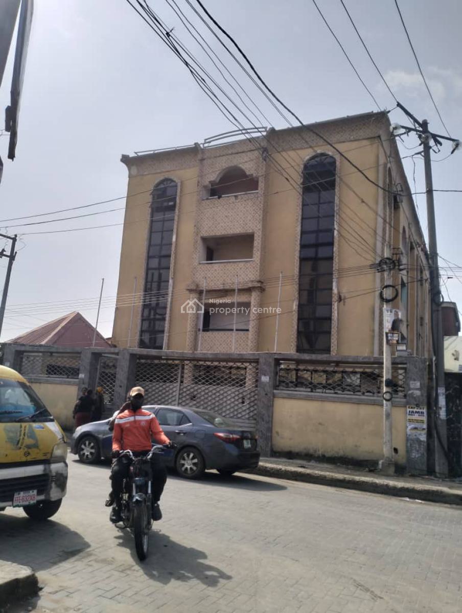 40 Rooms Hotel in a Very Prime Location, Adetola, Aguda, Surulere, Lagos, Hotel / Guest House for Sale
