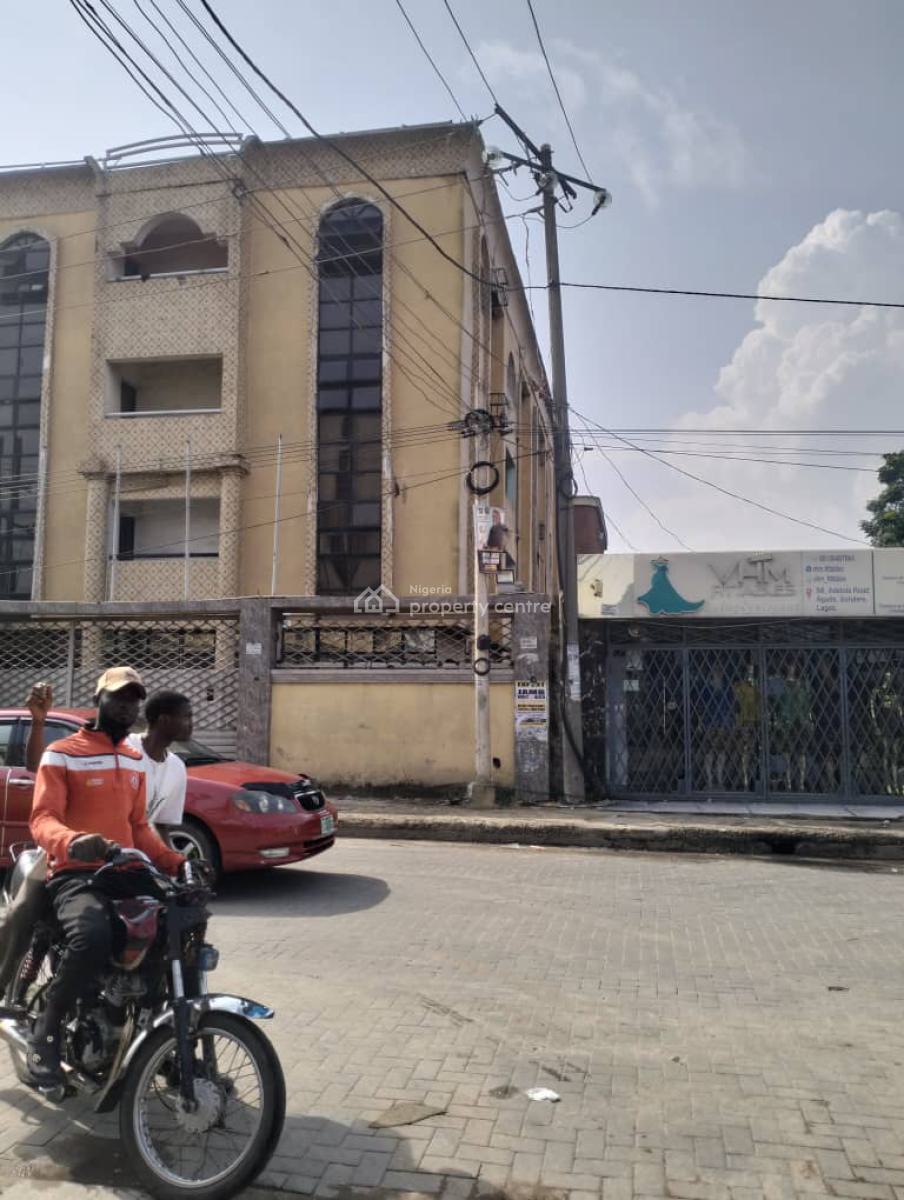 40 Rooms Hotel in a Very Prime Location, Adetola, Aguda, Surulere, Lagos, Hotel / Guest House for Sale