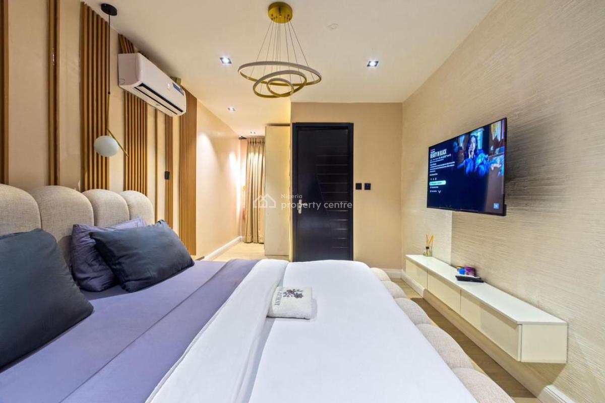 Two Bedroom Apartment, Lekki Phase 1, Lekki, Lagos, Mini Flat (room and Parlour) Short Let