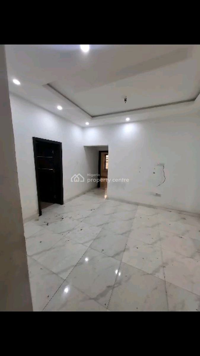 Lovely Spacious *2bedroom Flat* Upstairs in a Very Clean Gated Environ, Alhaja Kehinde Street, Off Jibowu Street, Abule Egba, Agege, Lagos, Flat / Apartment for Rent