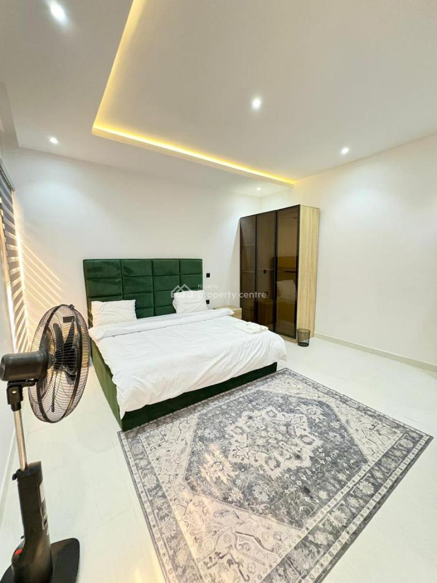 Two Bedroom Apartment, Lekki Phase 1, Lekki, Lagos, Flat / Apartment Short Let