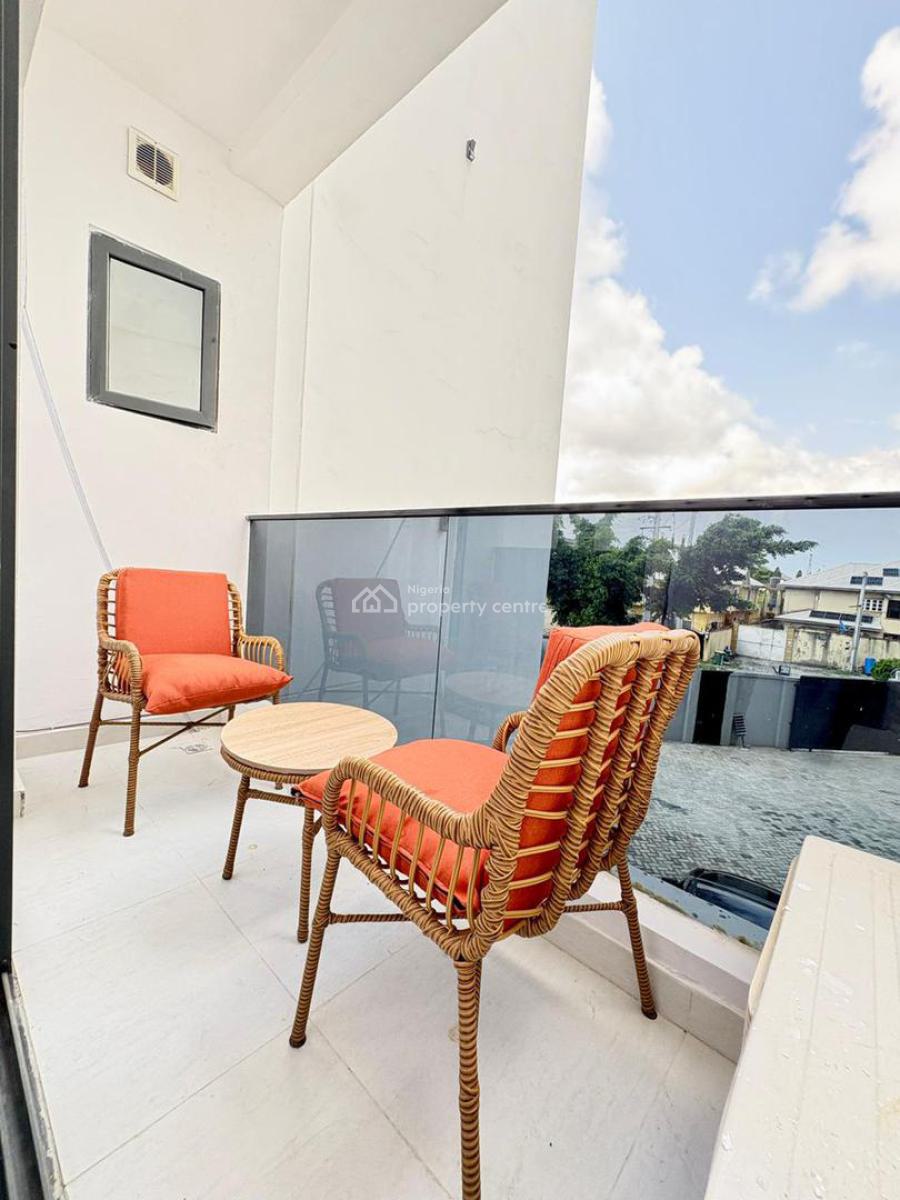 Two Bedroom Apartment, Lekki Phase 1, Lekki, Lagos, Flat / Apartment Short Let