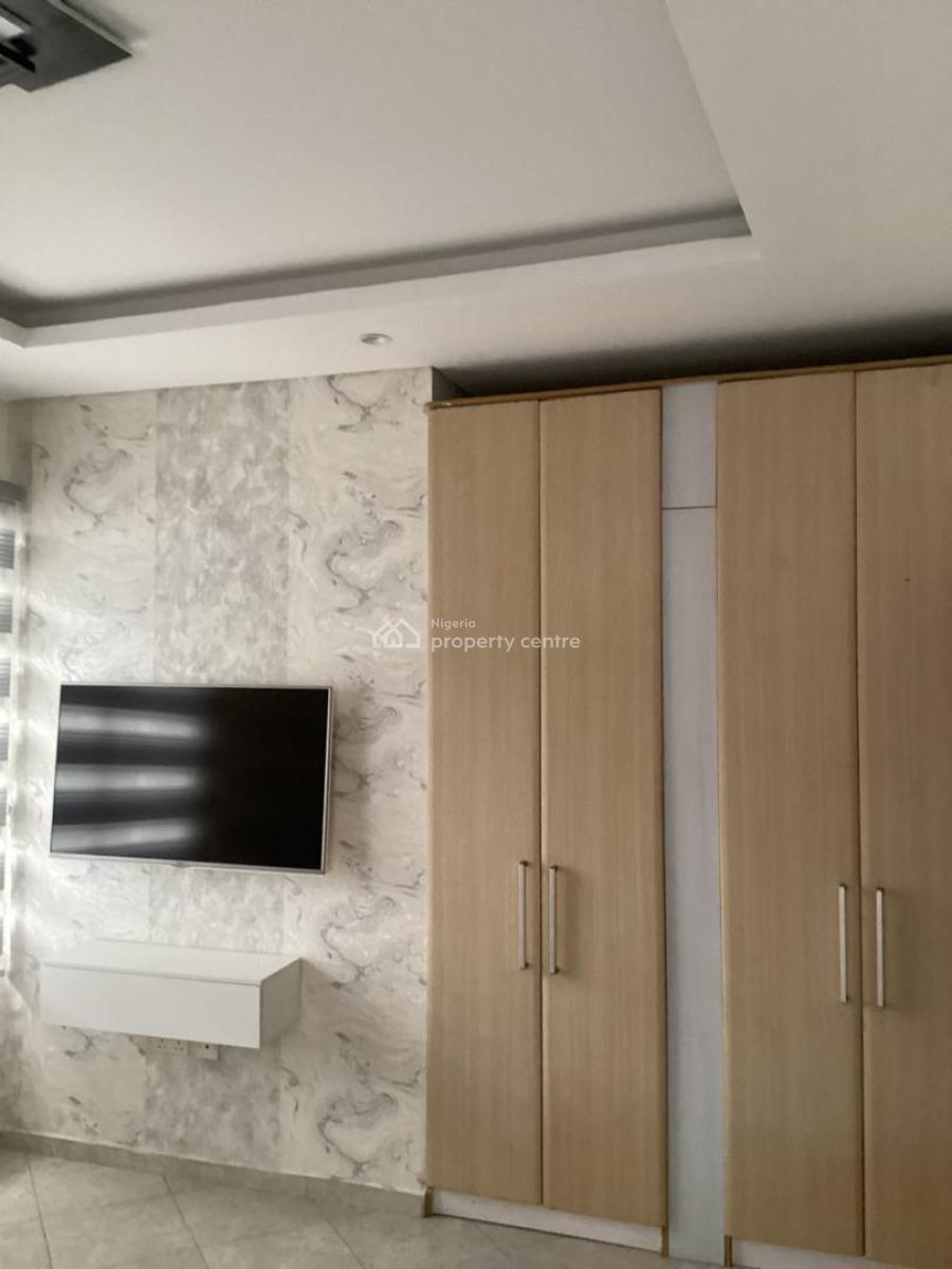 Furnished 2bedroom Flat Ensuit Upstairs, Old Ikoyi, Ikoyi, Lagos, Flat / Apartment for Rent