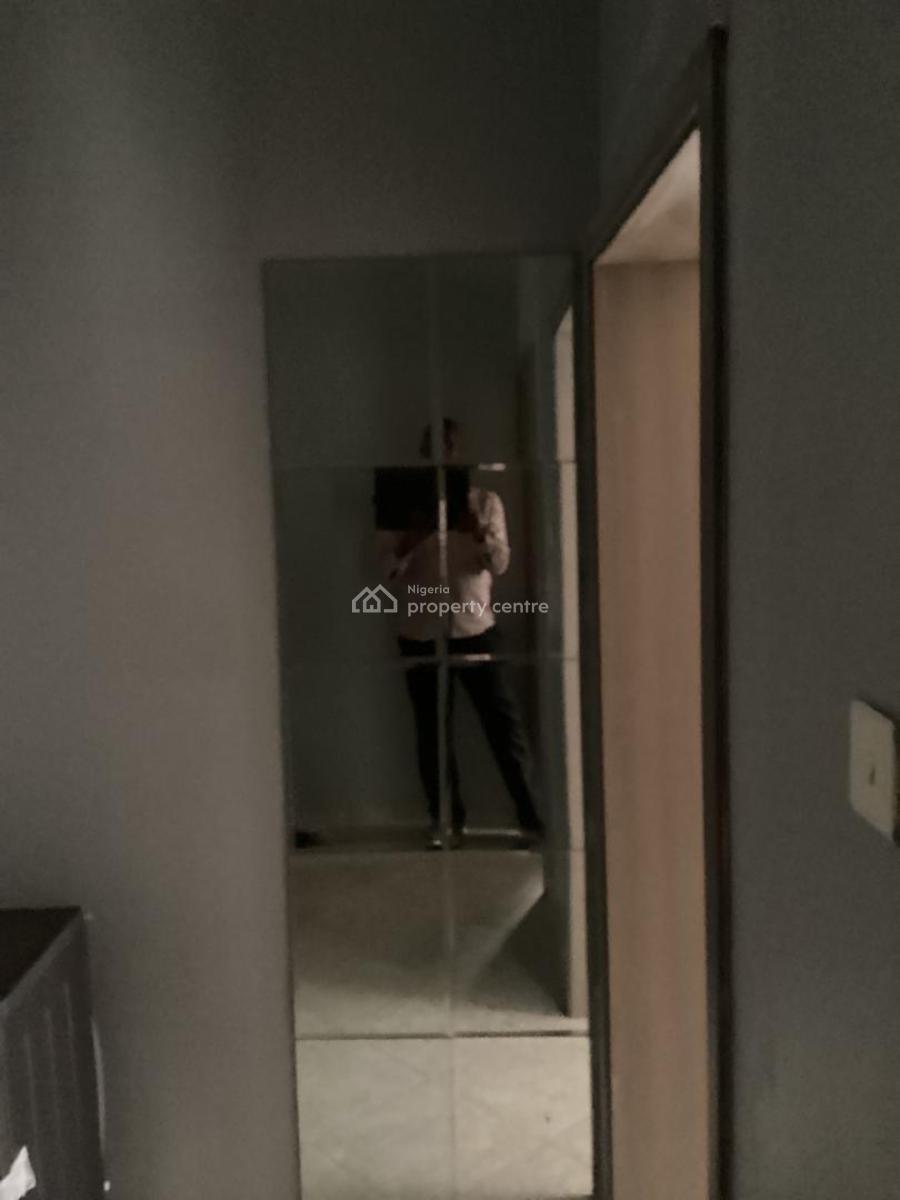 Furnished 2bedroom Flat Ensuit Upstairs, Old Ikoyi, Ikoyi, Lagos, Flat / Apartment for Rent