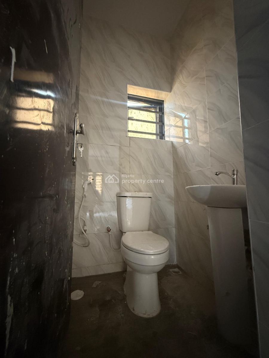 New 3-bedroom Luxury Apartments, Kolapo Ishola Gra, Akobo, Ibadan, Oyo, Detached Duplex for Sale