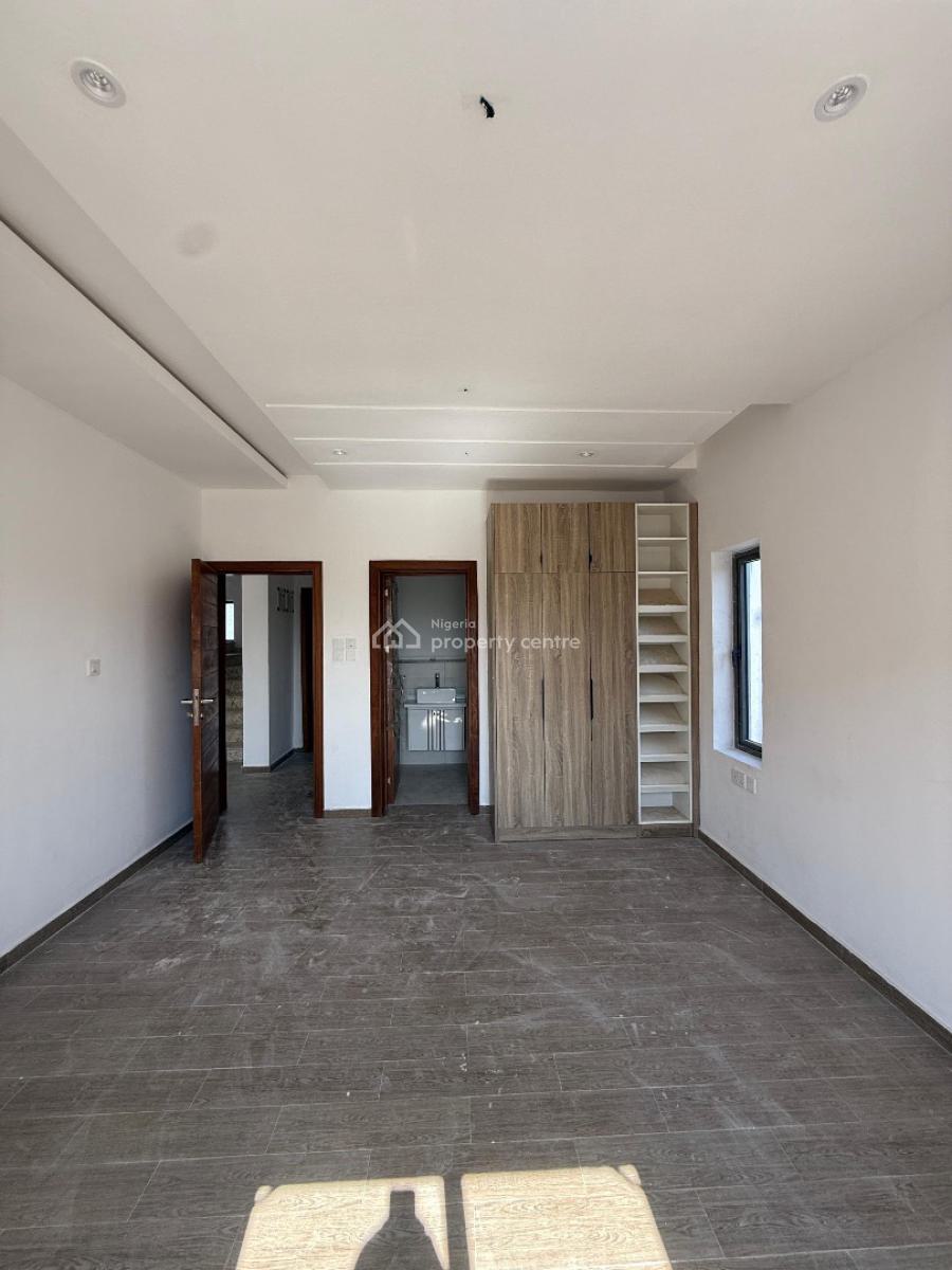 Modern Twin Triplex Duplexes with Basement, Kolapo Ishola Gra, Akobo, Ibadan, Oyo, Semi-detached Duplex for Sale