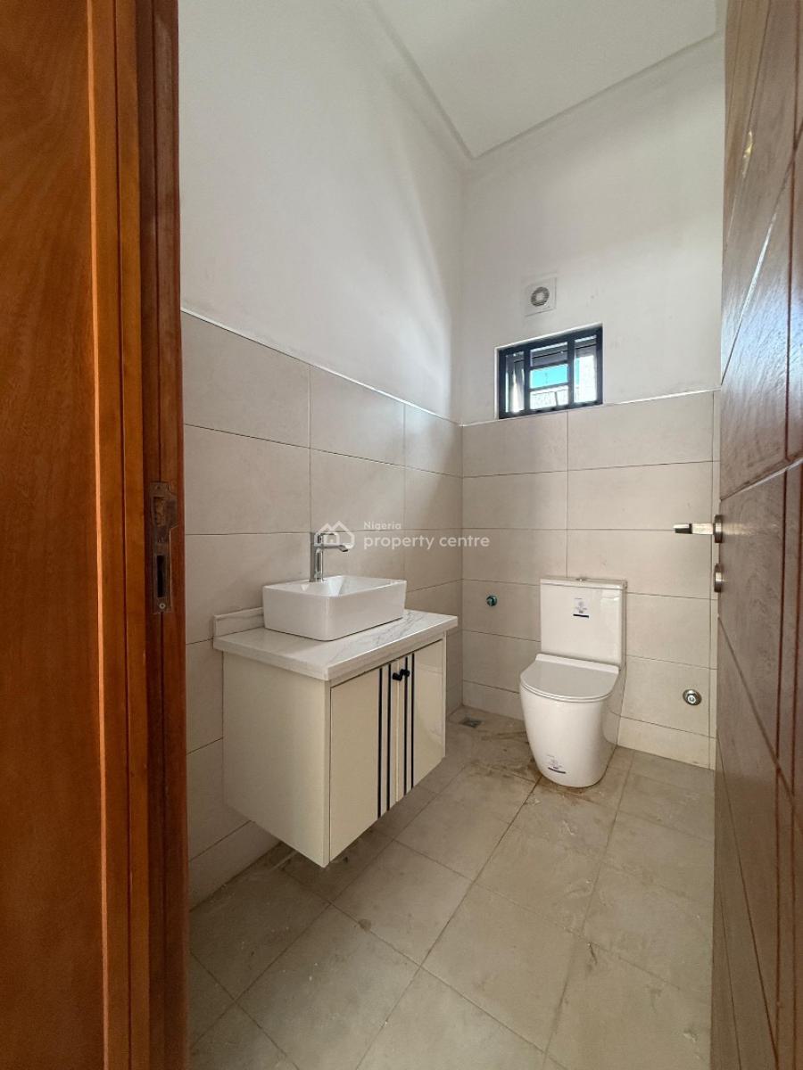 Modern Twin Triplex Duplexes with Basement, Kolapo Ishola Gra, Akobo, Ibadan, Oyo, Semi-detached Duplex for Sale