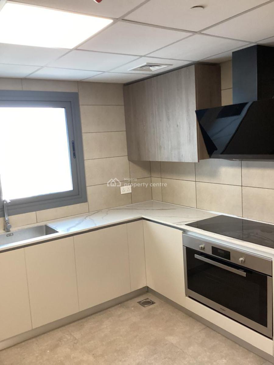 Highrise 3bedroom Flat Ensuit with Bq,pool,gy., Victoria Island (vi), Lagos, Flat / Apartment for Rent