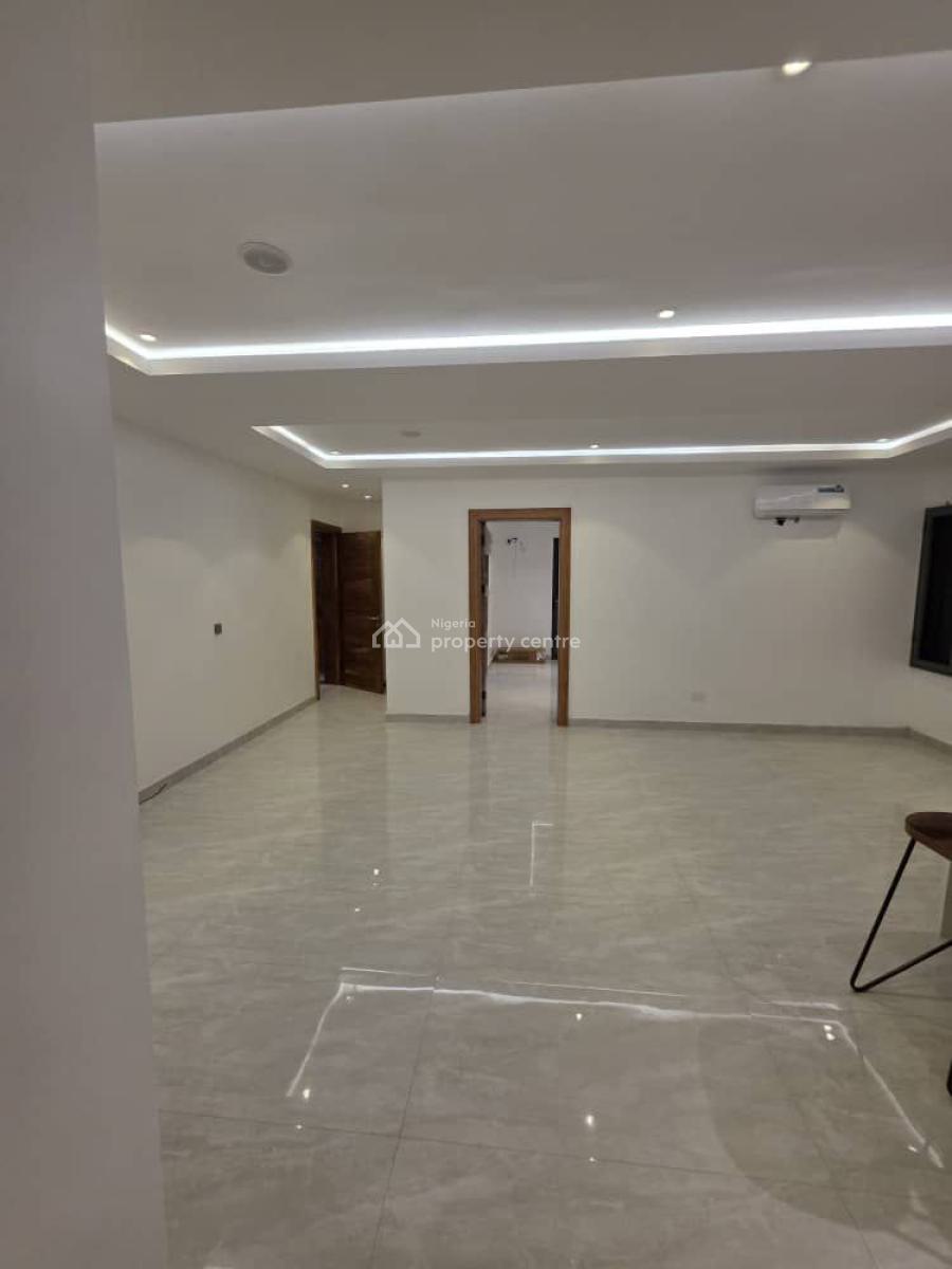 Newly Built and Luxurious 2 Bedroom Apartment, Mobile Road, Ilaje, Ajah, Lagos, Flat / Apartment for Rent